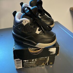 Jordan 4 retro BT